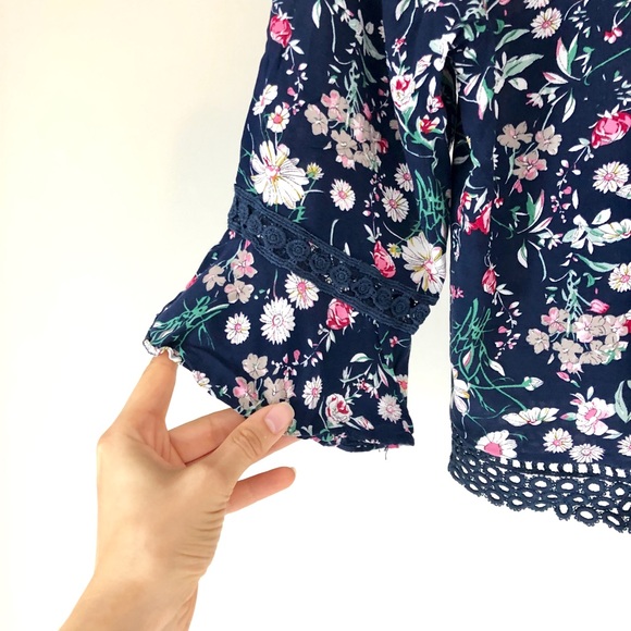 Alice flower print blouse - Picture 3 of 4